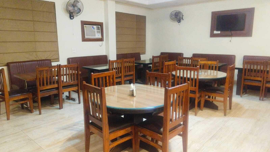 Dining, Kanta International, Reasi