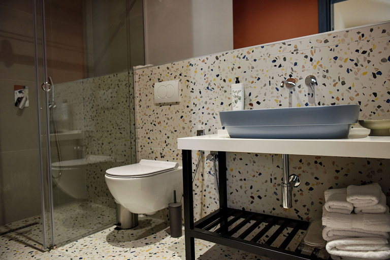 Bathroom 4, Rich Boutique Hotel Vlore, Vlorës