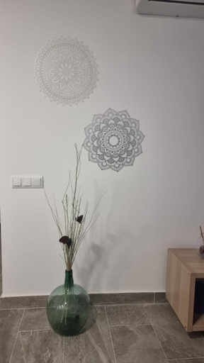 Others 5, Apartamento La Galatea, Madrid