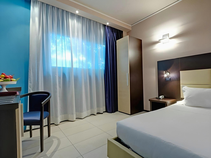 Bedroom 2, Hotel Villa Ducale Parma, Parma