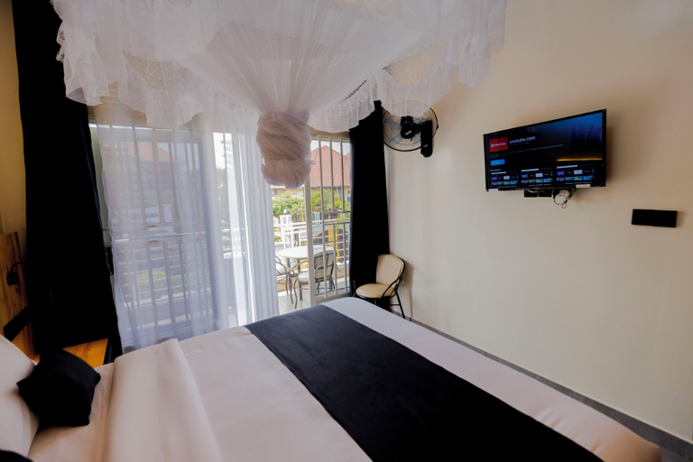 Room 5, One Click Cozy Suites, Kicukiro