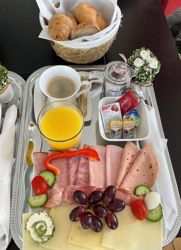 Food & Drinks 5, Enjoyit Rooms, Villach Land