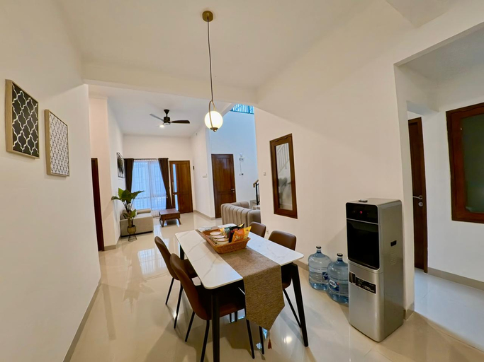 Others 5, Napnap Family Seturan, Sleman