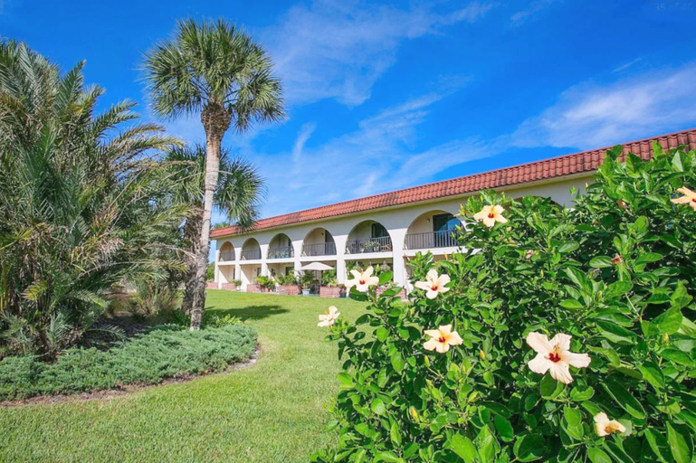 Exterior 4, Steps Away From Beach & Pool a Two-story Townhome on Anastasia Island, Saint Johns