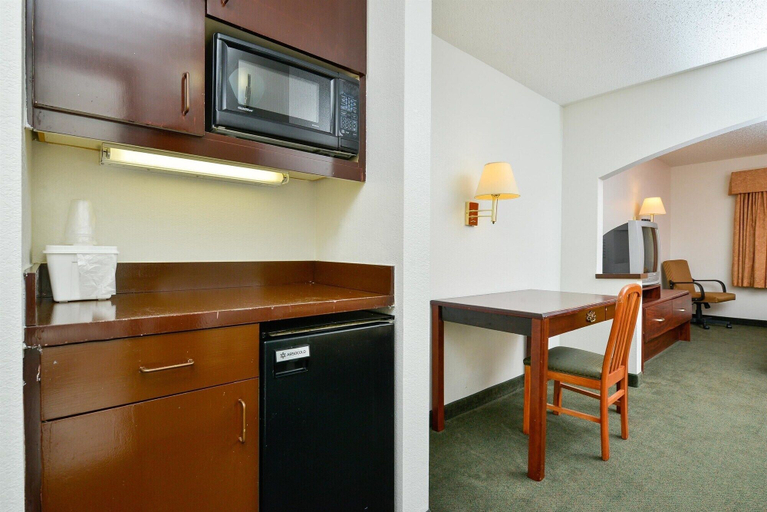 Others 5, Motel 6 Dallas, TX - North - Richardson, Dallas