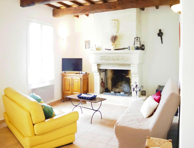 Living room, Menerbes Home With Private Pool, Vaucluse