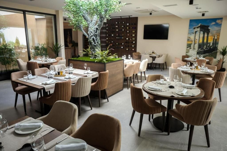 Food & Drinks 4, Hotel Maksimum, Belgrade
