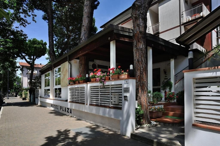 Exterior & Views 2, Hotel Plaza, Forli' - Cesena
