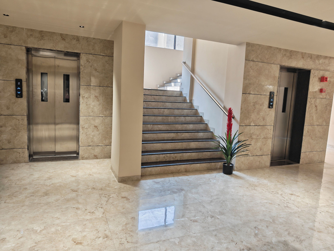 Interior 3, Hotel Gokul Inn, Valsad