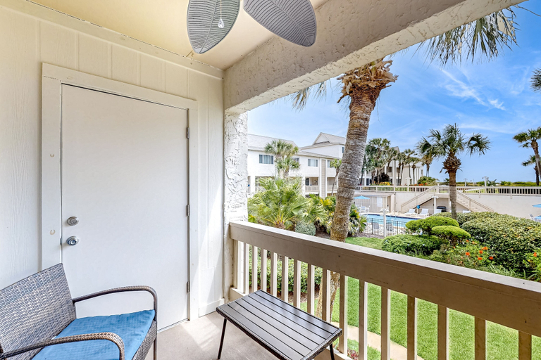 View from room, Modern/oceanview/pickleball/pool/beach Access, Saint Johns