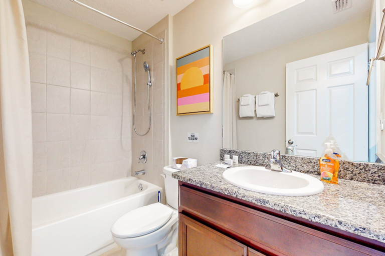 Bathroom 3, Dog-friendly Home With an 8 Minute Walk to Beach Access, Flagler