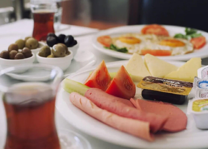 Food & Drinks 4, Palm Inn Hotel, Konak