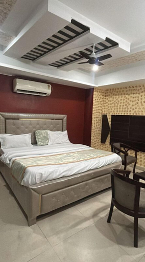 Bedroom 5, Hotel Modern Palace, Chandigarh