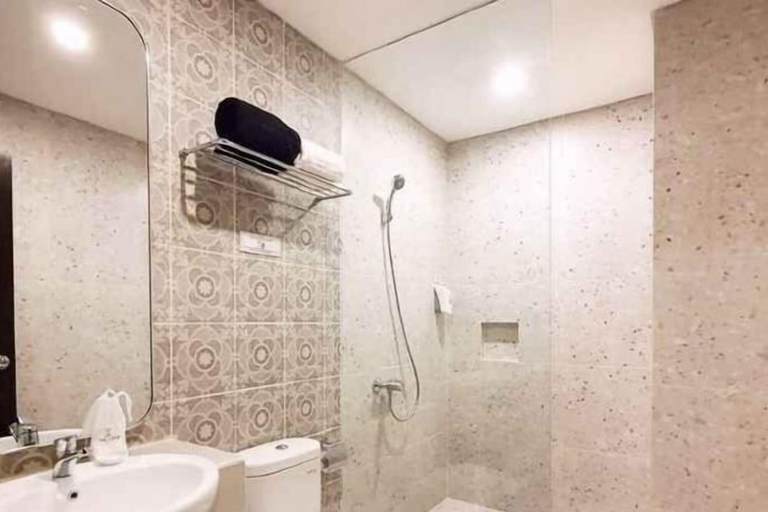 bathroom 7