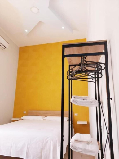 Bedroom 3, AL centro, Napoli