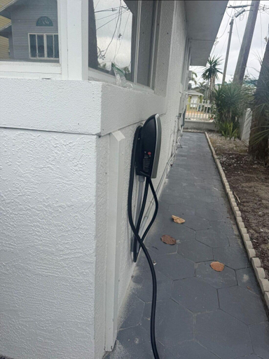 Exterior & Views 1, Beach Livin - All, Pinellas