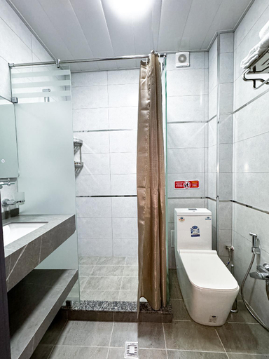 Bathroom 2, De Villa Hotel, Samarkand
