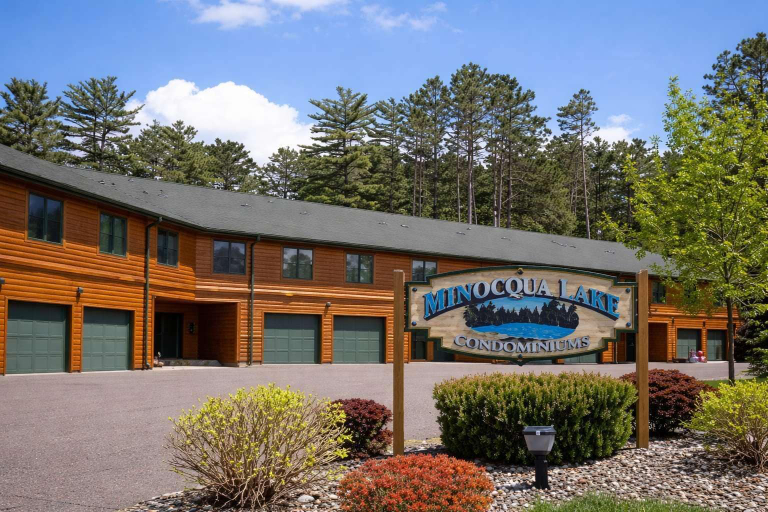 Exterior 2, Minocqua Lake Condo B7- 2 Story Rustic Town Home, Oneida