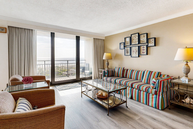 Living area 2, Amelia Island Plantation Condo With Ocean Views & Pool - Dog-friendly, Nassau