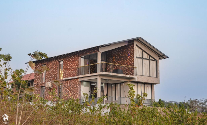 Exterior 5, Loft by Soumil's Stays, Ratnagiri
