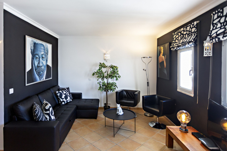 Room 3, QV 210 - Black White Apartment - Quinta Velha, Alcoutim