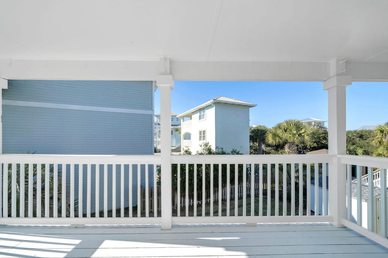 Property grounds 5, Serenity at Sunnyside, Bay