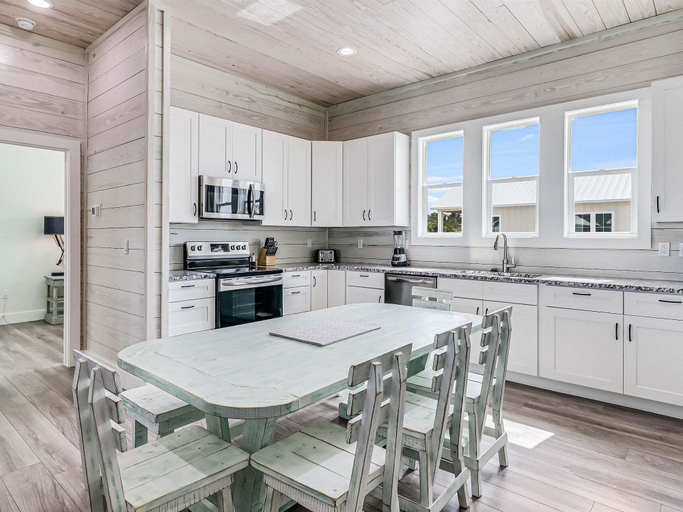 Private kitchen 5, Bliss On The Bay Sp163167 6 Bedroom Home, Aransas