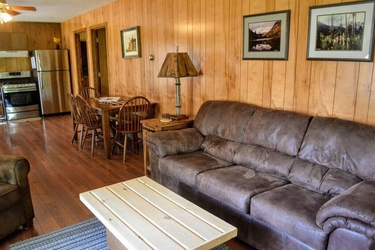 Living area 2, Nitschke's Resort Cabin #15, Oneida