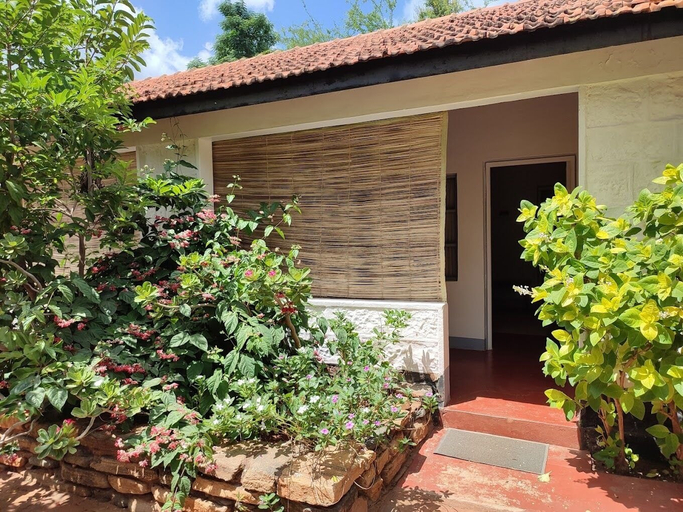 Exterior & Views, NevaLand County Hotel, Makueni