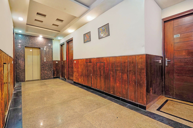 Lobby 5, Fabhotel Smart Inn-1, Gurgaon