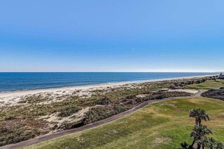 Beach 2, Lovely Amelia Island Condo With Pool, W/D & Central AC, Nassau