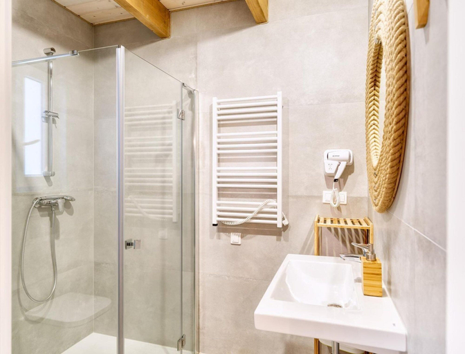 Bathroom, Cozy Holiday Home With Pool for 8, Koszalin