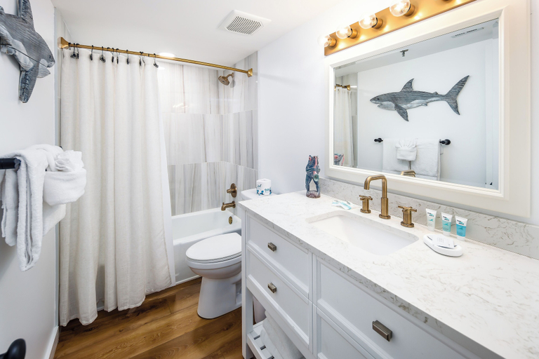 Bathroom 3, Surf Dweller 406 - The Beachcomber, Okaloosa