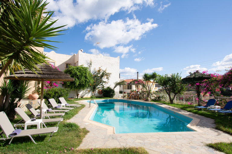 Sport & Beauty 5, Aquarius Apartments by Checkin, Crete
