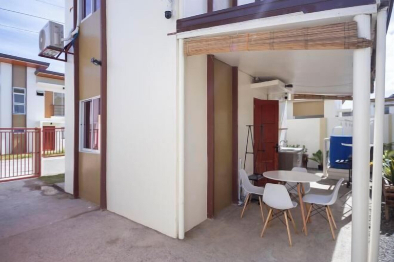 Exterior 4, 2BR Holiday Home in Dauis Panglao with Pool & Netflix, Dauis