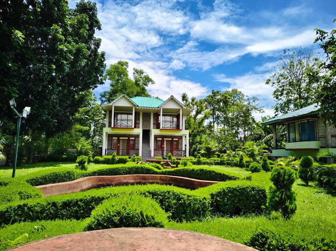 Exterior 2, Hotel Dynasty Inn, Jalpaiguri