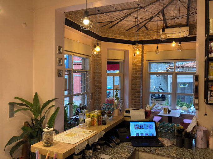 Food & Drinks 5, Balat Boutique Hotel Historic House, Fatih
