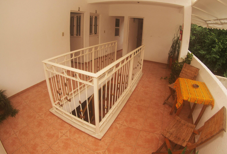 Public Area 3, Hostal Casa Blanca, Comala