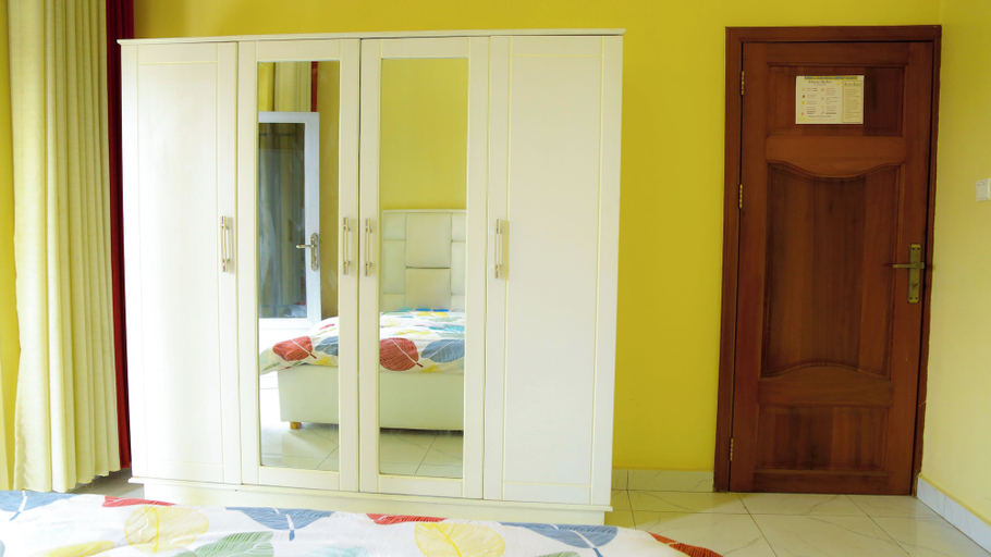 Room 4, KIGALI BRIGHT HOMES AND HOTEL, Gasabo