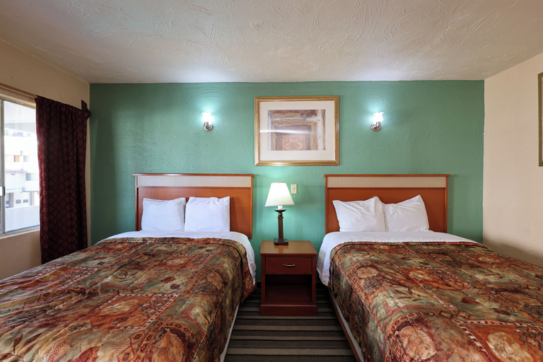 Room 3, Hotel El Ejecutivo Tijuana, Tijuana