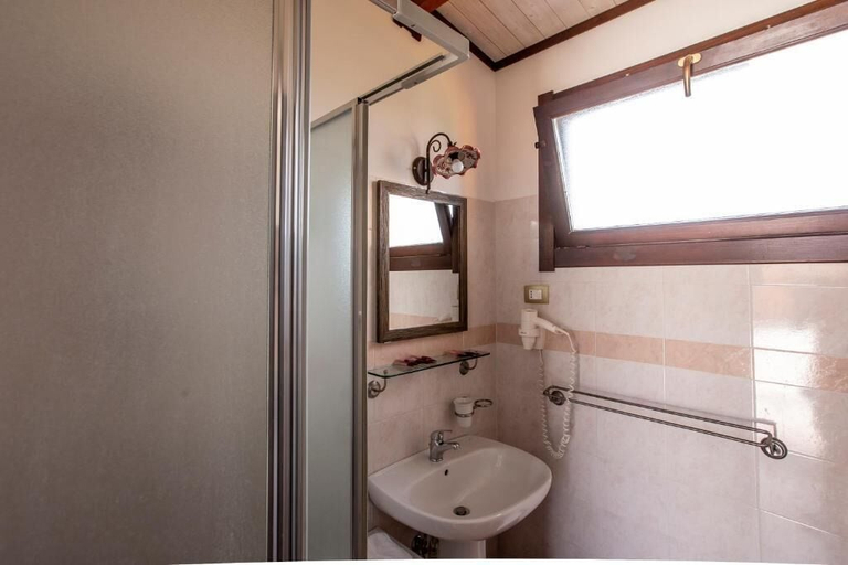 Bathroom 3, Dimora La Vignazza, Syracuse