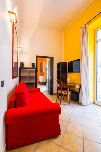 Interior 2, Casa al Rettifilo con Terrazzo, Napoli