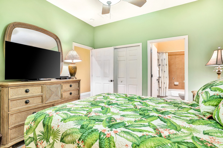 Room 2, Coastal Gem on the Golf Course w/ Shared Pool, & Beach Access - Dog-friendly, Flagler