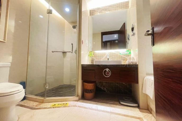 Bathroom 4, Jiangyan Hotel, Taizhou