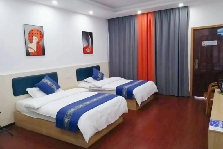 Bedroom 3, Phoenix Yue Slow River View Inn, Xiangxi Tujia and Miao