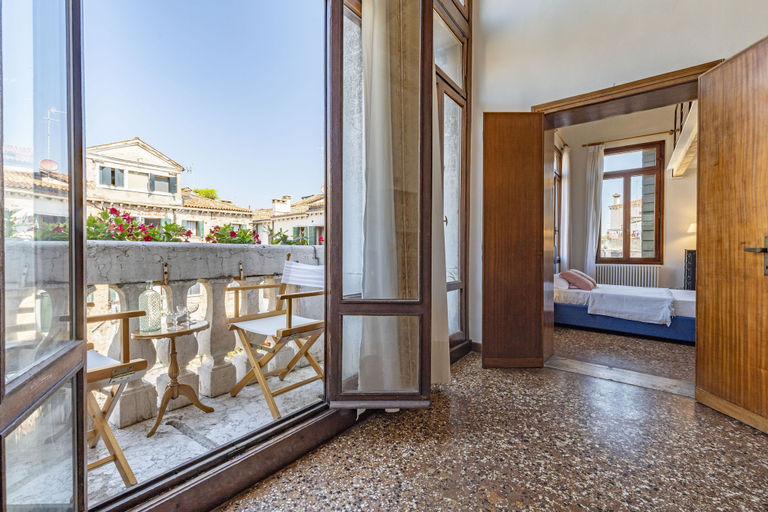 Room 3, Ca Magia 1 by Wonderful Italy, Venezia