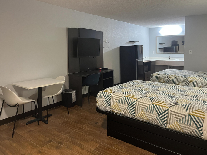 Bedroom 3, Studio 6 Suites Hurricane, Wv, Putnam