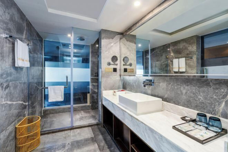 Bathroom 4, LiSheng Yijia Hotel, Chengdu