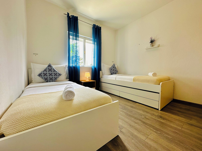 Room 3, BEACH HOUSE BOL, Bol