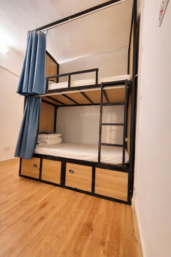 Room 3, Old Quarter Lake House, Hoàn Kiếm